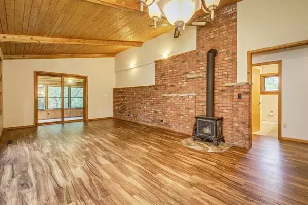 Arden Hills, MN 55112,3723 New Brighton RD