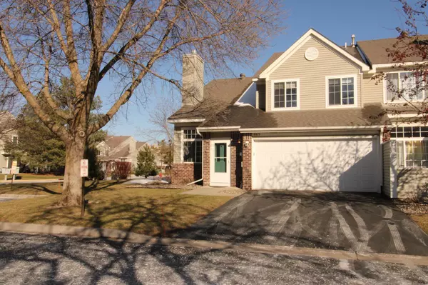 8819 Branson DR, Inver Grove Heights, MN 55076