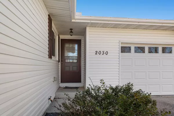 Owatonna, MN 55060,2030 Hemlock AVE