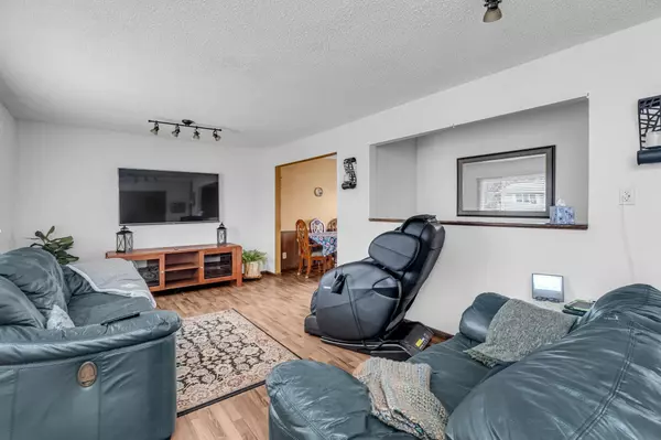 Maple Grove, MN 55369,9700 Forestview LN N