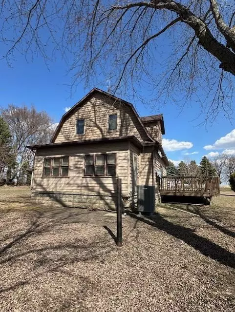 Windom, MN 56101,91224 510th AVE
