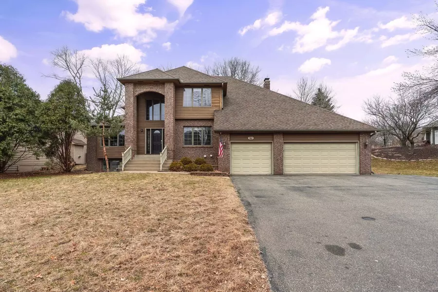 741 Bridle Ridge RD, Eagan, MN 55123
