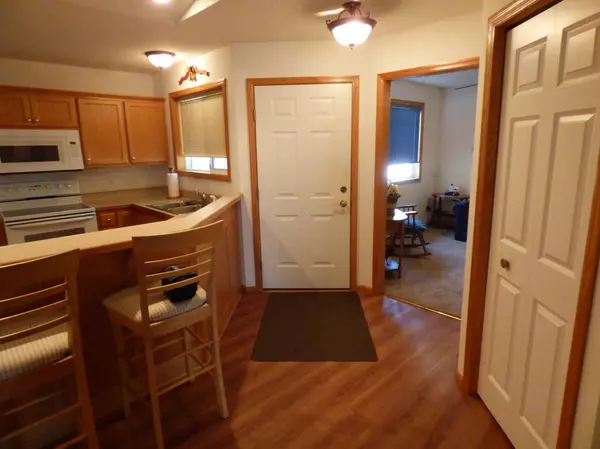 Albertville, MN 55301,5655 Lambert AVE NE