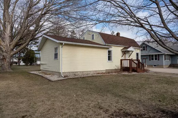 Spring Valley, MN 55975,604 N Section AVE