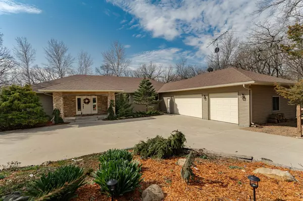 Byron, MN 55920,3065 Grand View LN SW