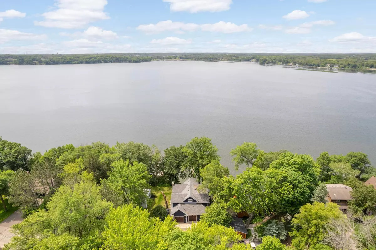 Medina, MN 55359,3035 Lakeshore AVE