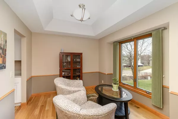 Lakeville, MN 55044,16335 Greenbriar CT