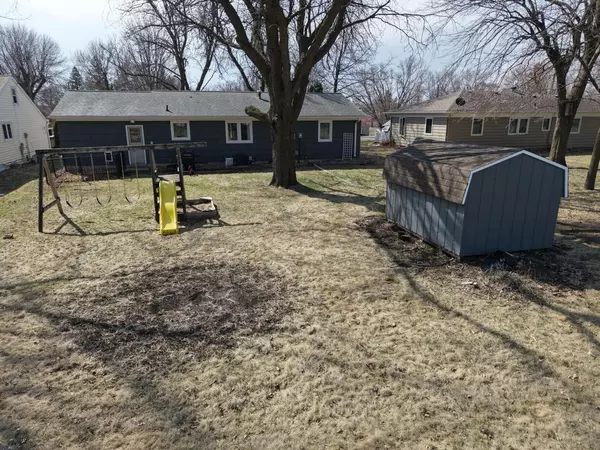 Mountain Lake, MN 56159,647 4th AVE