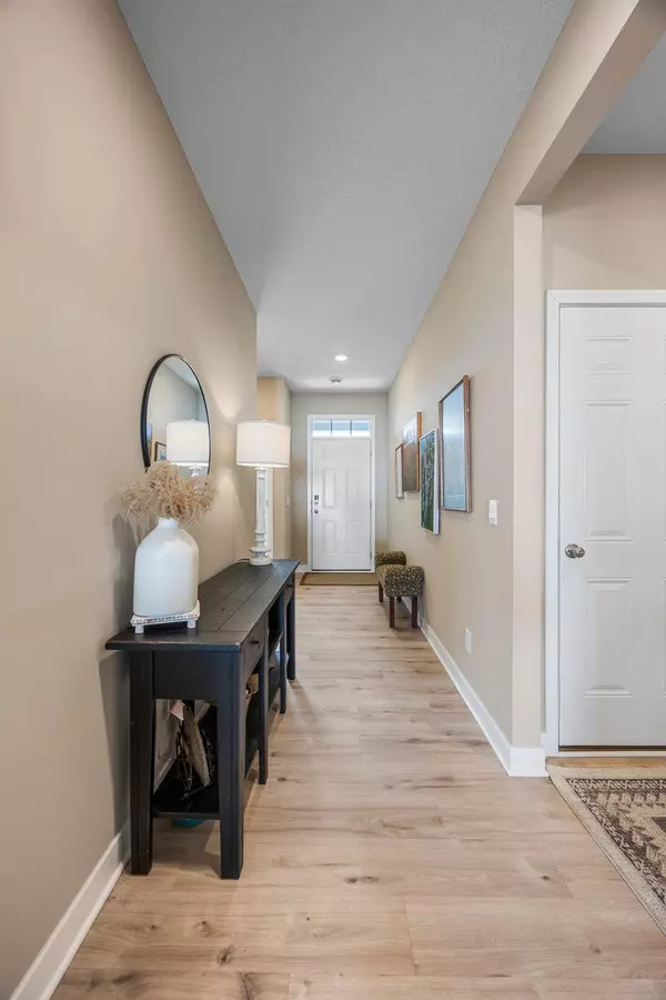 Rosemount, MN 55068,13621 Rosecommon WAY