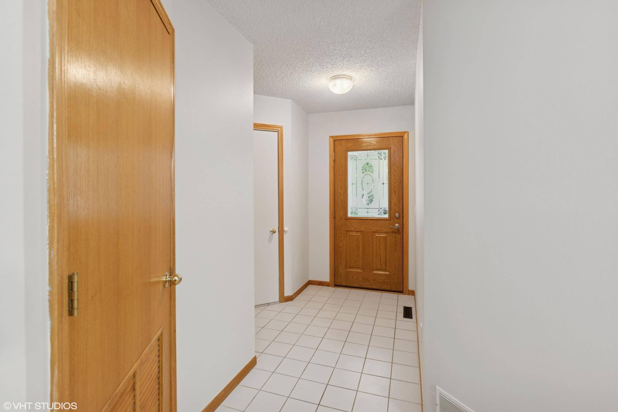 Apple Valley, MN 55124,14242 Glencove TRL
