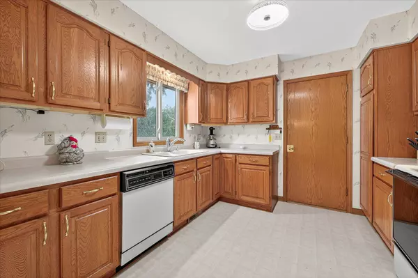 Brooklyn Park, MN 55443,3141 75th AVE N