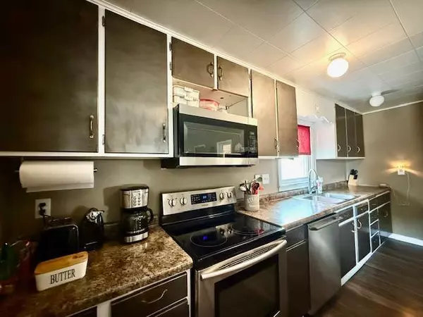 Caledonia, MN 55921,204 W Lincoln ST