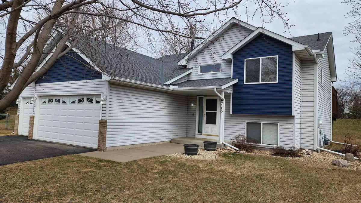 Brooklyn Park, MN 55445,6716 92nd CT N