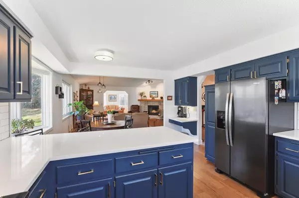 Oakdale, MN 55128,7019 24th ST N