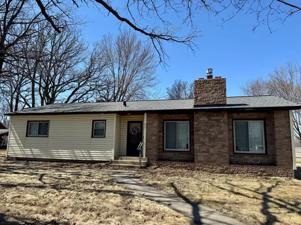 253 10th AVE N, Waite Park, MN 56387