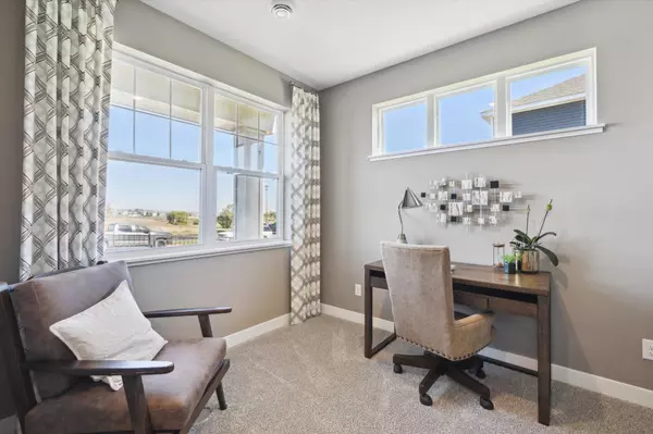 Lakeville, MN 55044,17030 Draper WAY