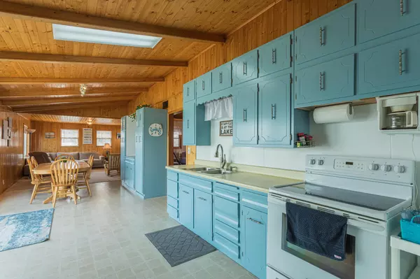 Edna Twp, MN 56573,43552 W Paul Lake DR