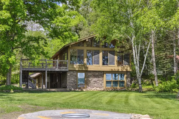 Crosslake, MN 56442,12037 Northgate LN