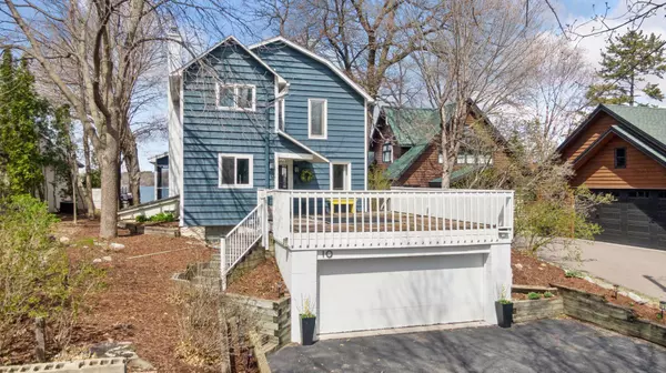 Tonka Bay, MN 55331,10 Woodlane ST
