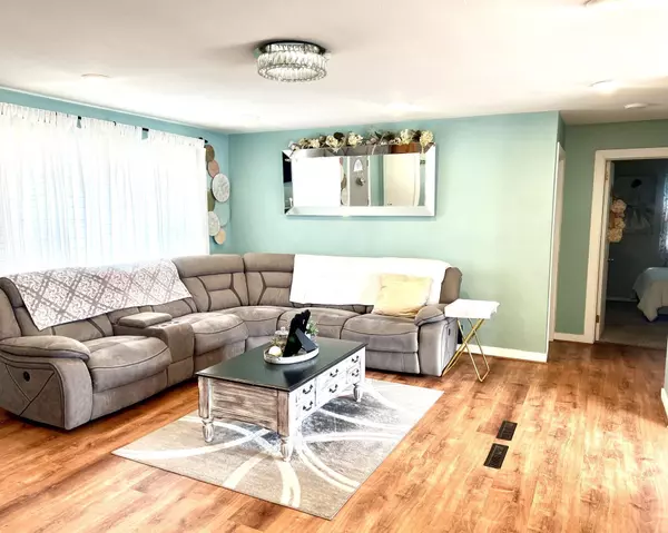 Willmar, MN 56201,1516 Becker AVE SE