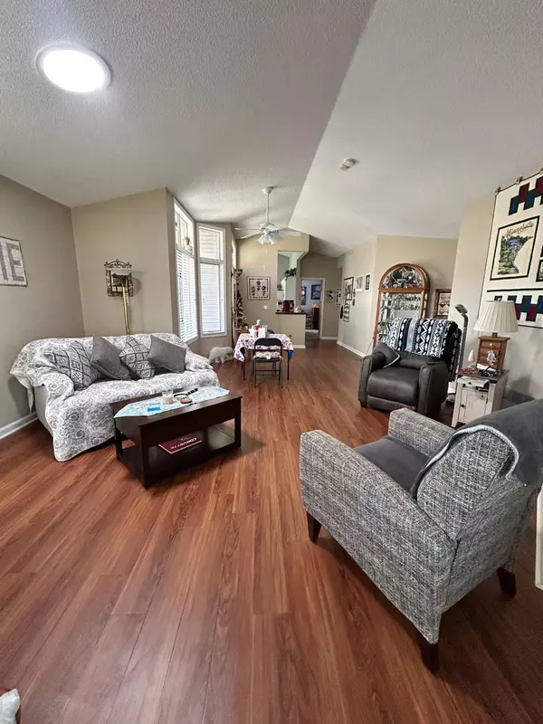 White Bear Lake, MN 55110,2548 Sumac RDG