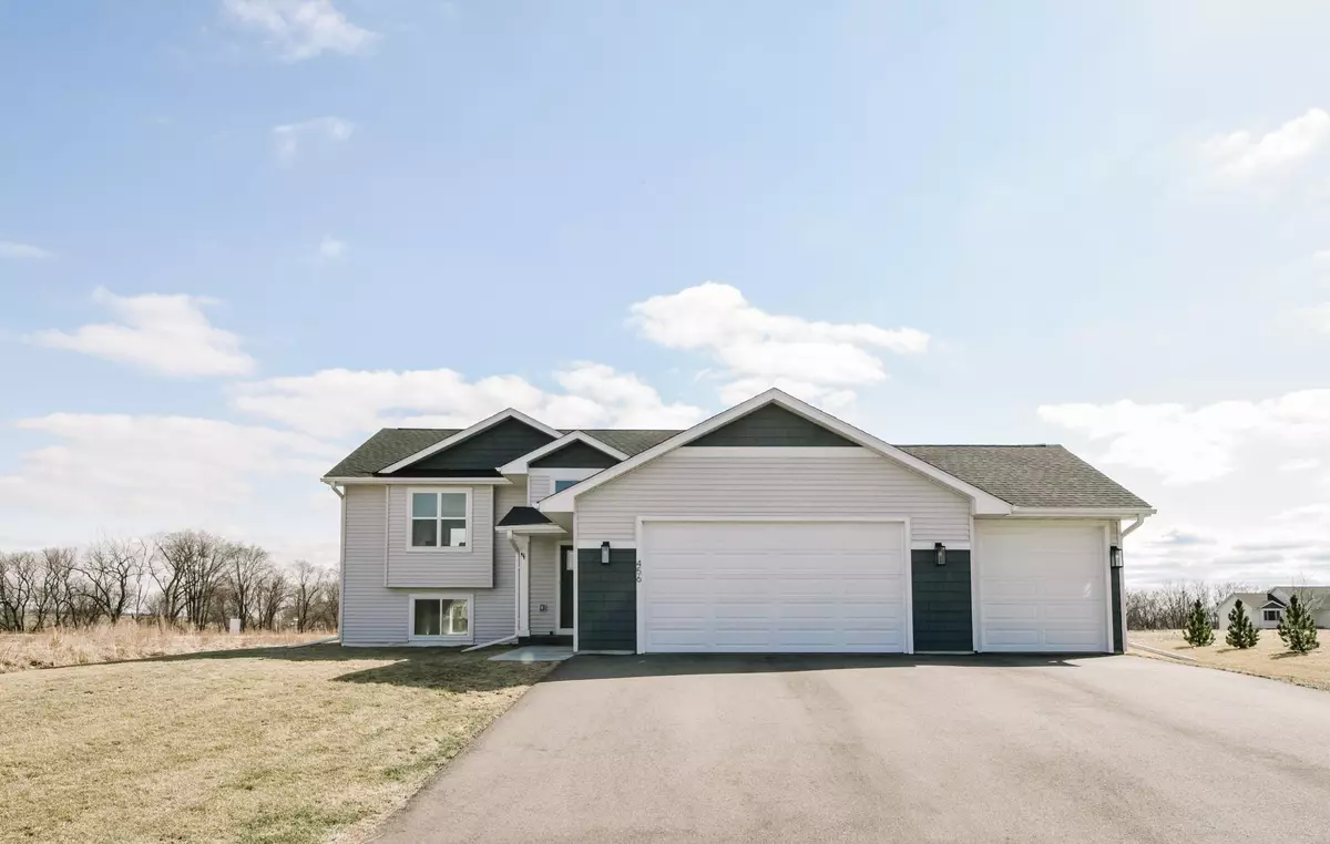 Prescott, WI 54021,456 Delta Queen AVE