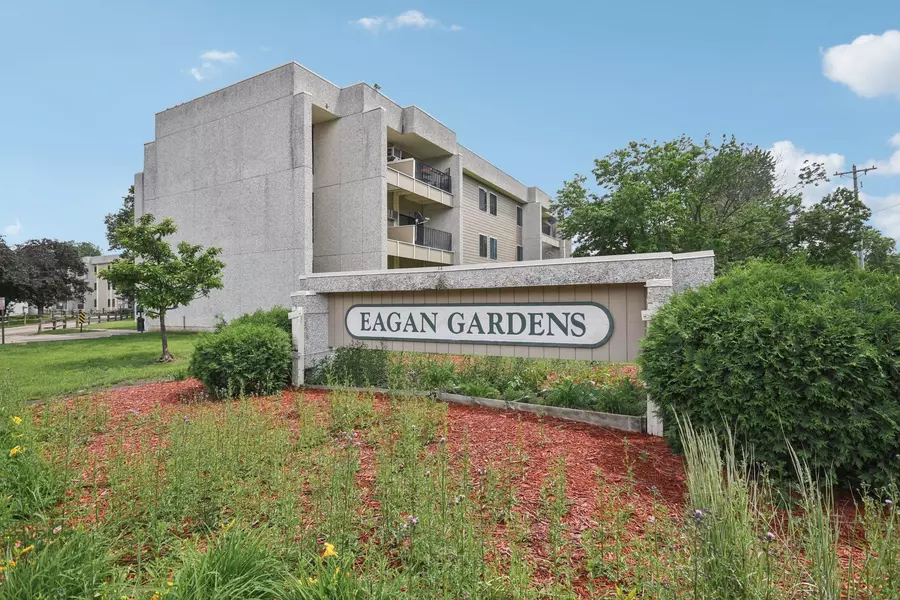 4110 Rahn RD #124, Eagan, MN 55122