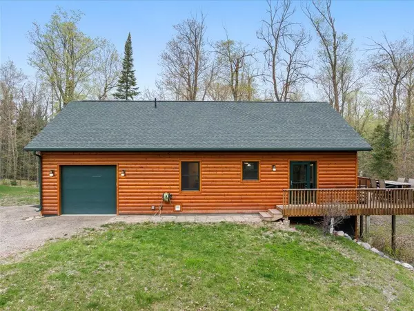 Federal Dam, MN 56641,302 EagleS Landing CT NW