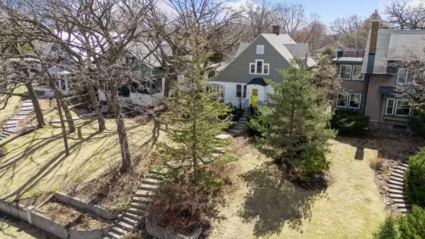 Saint Paul, MN 55108,2184 Carter AVE