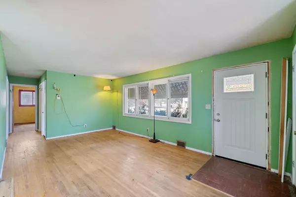 Crystal, MN 55429,5608 Vera Cruz AVE N