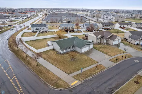 Fargo, ND 58104,4406 48th ST S