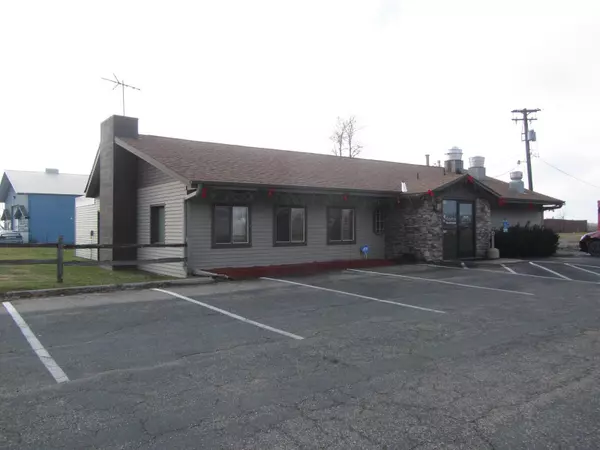 Medina, MN 55357,4425 State Highway 55