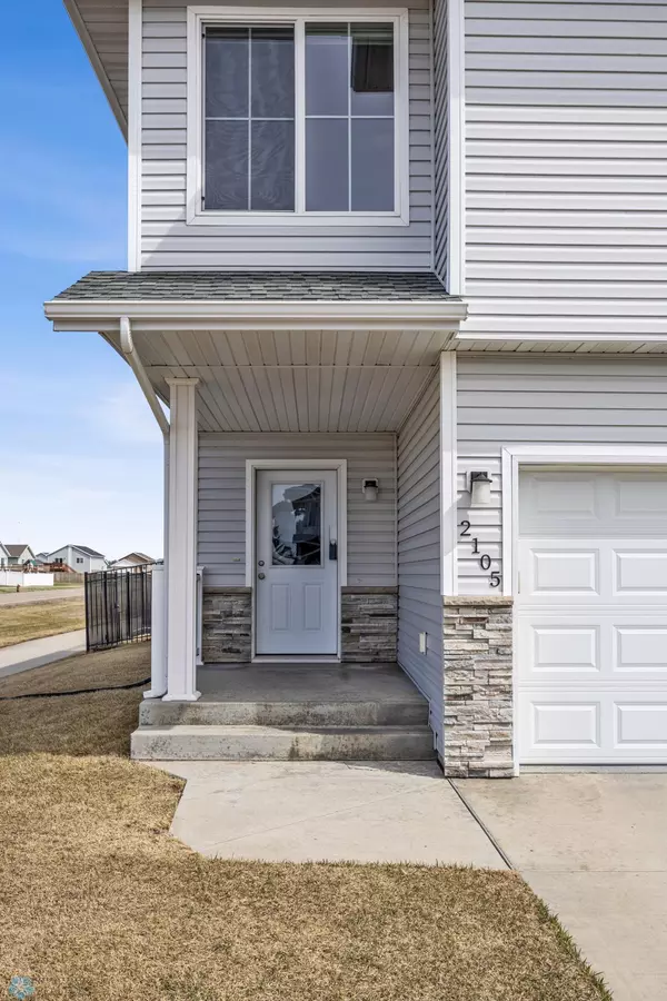 West Fargo, ND 58078,2105 11th ST W