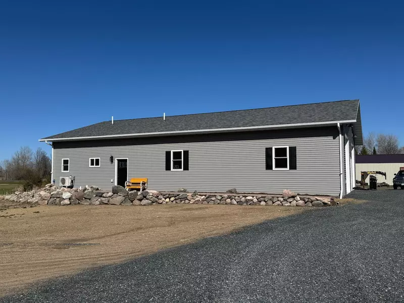 504 Lakin AVE NW, Kelliher, MN 56650