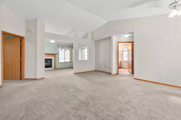 Hugo, MN 55038,6117 150th ST N