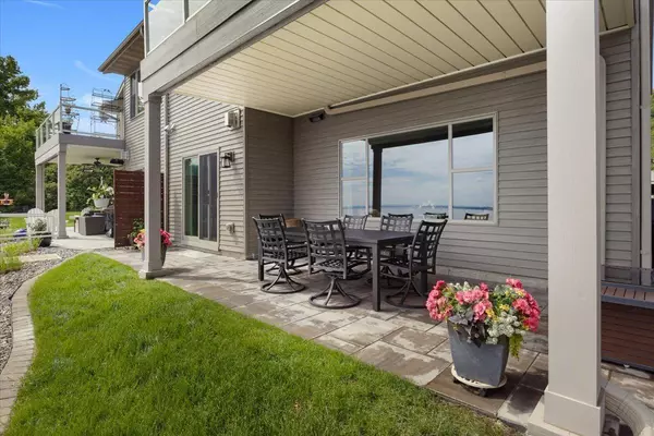 Lake City, MN 55041,2041 S Oak ST