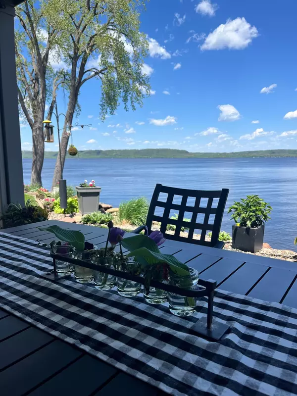 Lake City, MN 55041,2041 S Oak ST