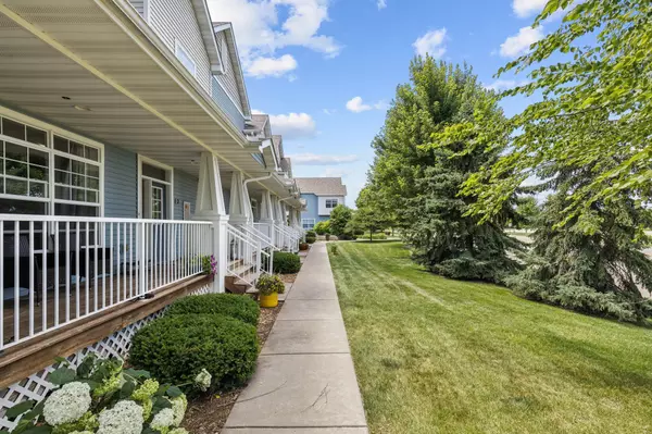 Plymouth, MN 55442,4900 Underwood LN N #D