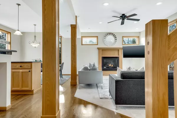 Chanhassen, MN 55317,8348 Stone Creek DR