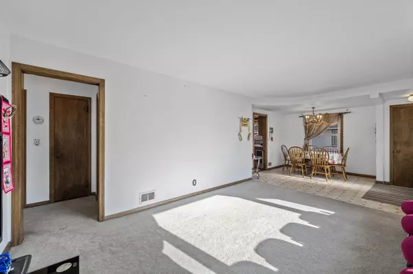 Brooklyn Center, MN 55430,6214 Colfax AVE N