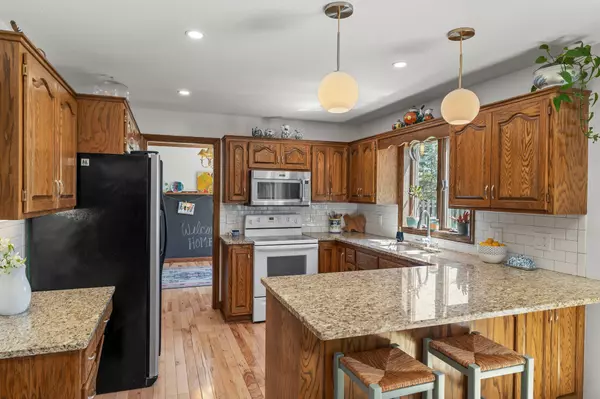 312 Coolidge ST, Anoka, MN 55303