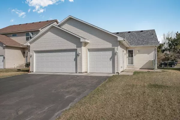 Blaine, MN 55449,12130 Coral Sea ST NE