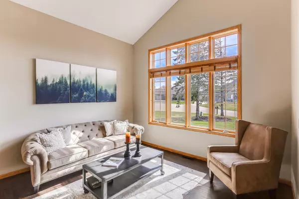 Woodbury, MN 55125,8056 Marsh Creek Alcove
