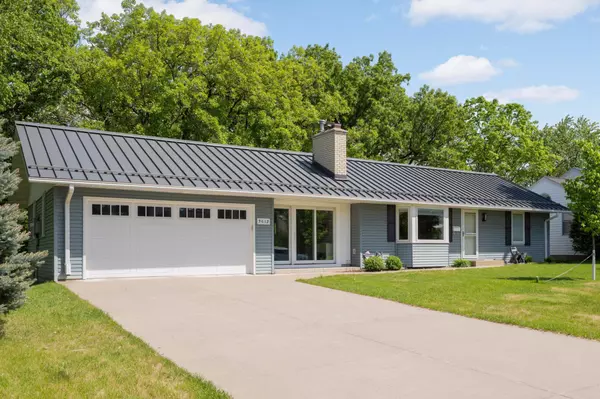 3612 W 57th ST,  Edina,  MN 55410