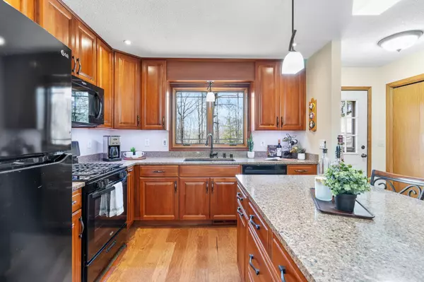 Wyoming, MN 55092,7015 270th ST