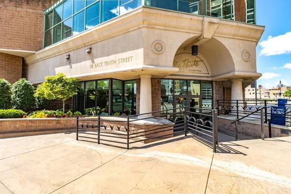 78 10th ST E #1203,  Saint Paul,  MN 55101