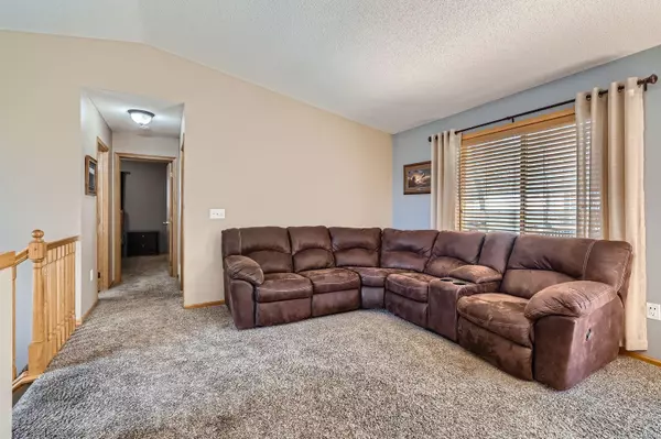 Saint Francis, MN 55070,3282 235th AVE NW