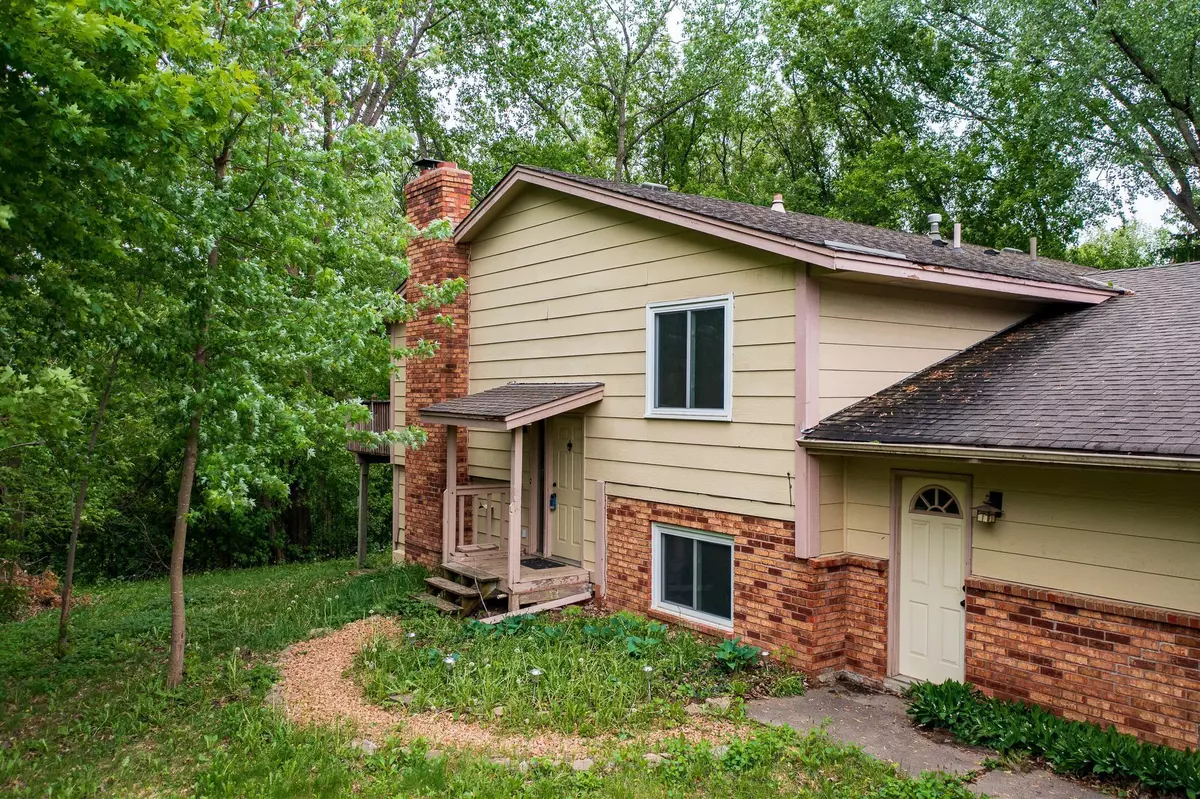 Minnetonka, MN 55345,5881 Covington LN