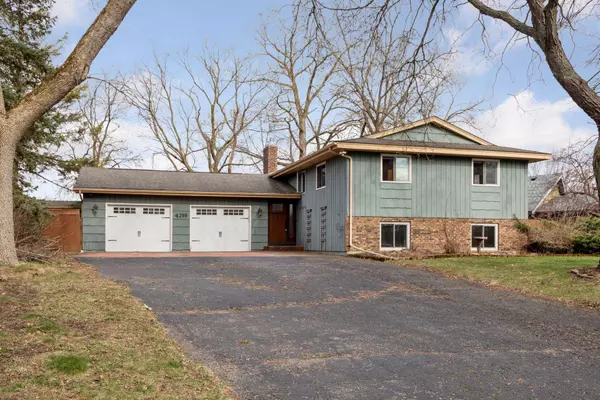 Oakdale, MN 55128,4219 Goodwin AVE N