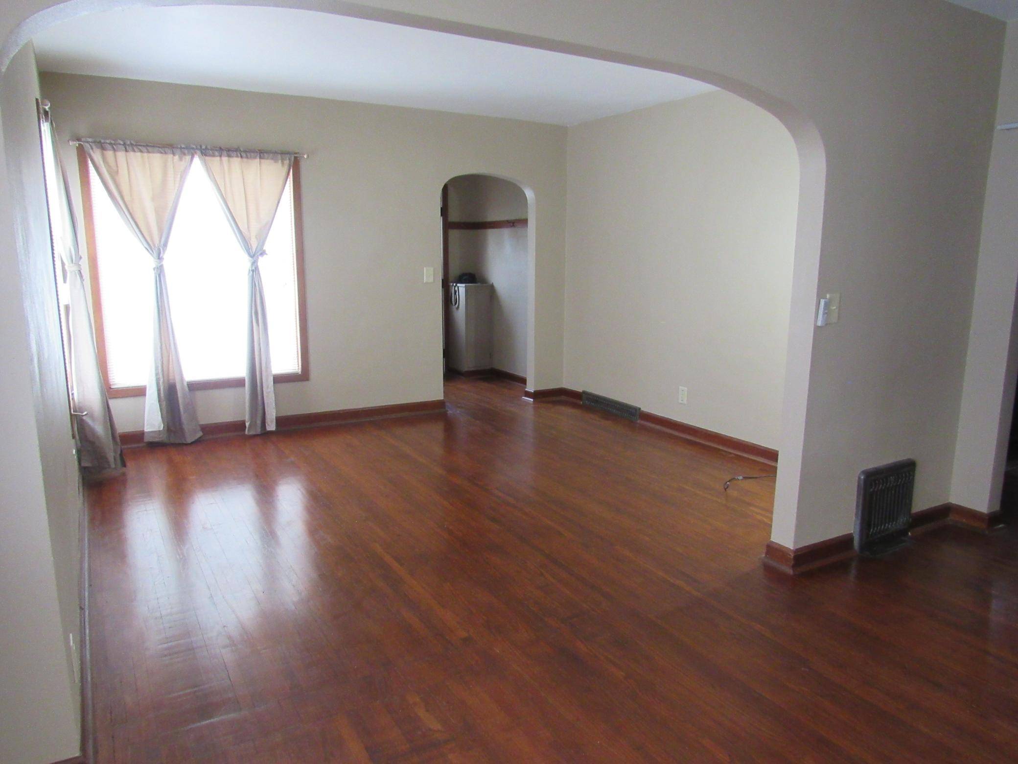 Worthington, MN 56187,718 Winifred ST